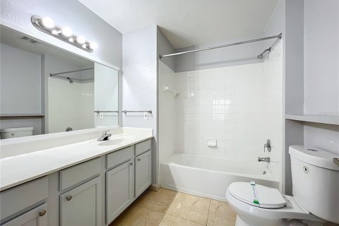 Купить кондоминиум в Киссимми, Флорида 10 комнат, 136.57м2, № 1907097 - фото 23