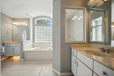 House in Palm Coast, Florida 3 bedrooms, 178.37 sq.m. № 1903890 - photo 10