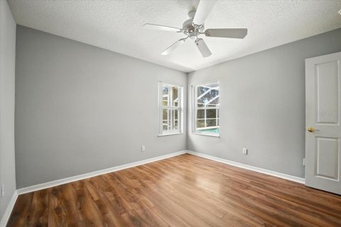 House in Palm Coast, Florida 3 bedrooms, 178.37 sq.m. № 1903890 - photo 25