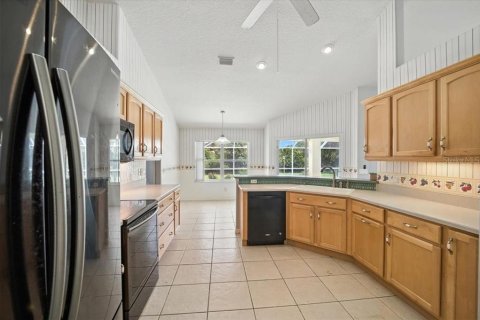 House in Palm Coast, Florida 3 bedrooms, 178.37 sq.m. № 1903890 - photo 15