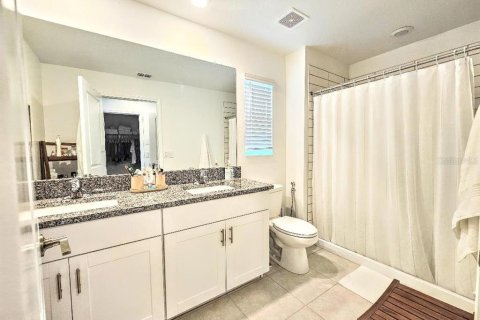 Townhouse in San Antonio, Florida 2 bedrooms, 143.16 sq.m. № 1903821 - photo 17