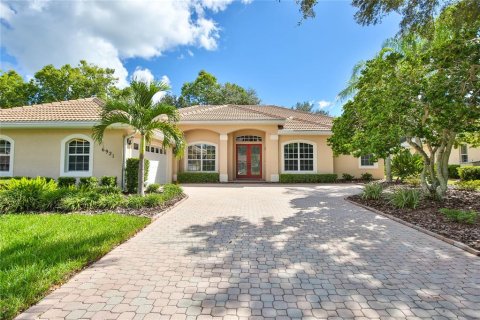 Villa ou maison à University Park, Floride 4 chambres, 228.45 m2 № 2419739