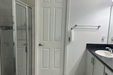 House in Kissimmee, Florida 2 bedrooms, 146.51 sq.m. № 2103838 - photo 8