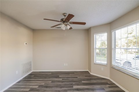 Villa ou maison à louer à Orlando, Floride: 3 chambres, 160.54 m2 № 1794993 - photo 4