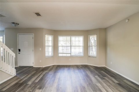 Villa ou maison à louer à Orlando, Floride: 3 chambres, 160.54 m2 № 1794993 - photo 6