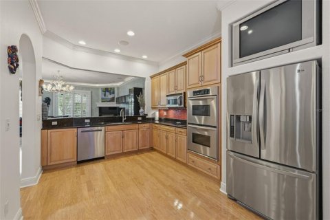 Adosado en venta en Saint Petersburg, Florida, 3 dormitorios, 273.32 m2 № 2126914 - foto 13