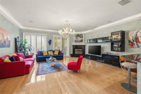 Adosado en venta en Saint Petersburg, Florida, 3 dormitorios, 273.32 m2 № 2126914 - foto 6