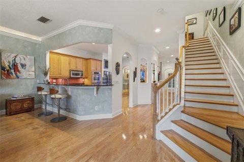 Adosado en venta en Saint Petersburg, Florida, 3 dormitorios, 273.32 m2 № 2126914 - foto 9
