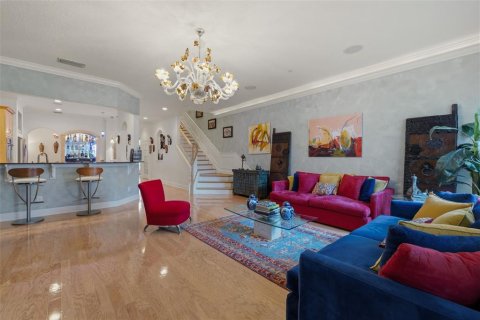 Adosado en venta en Saint Petersburg, Florida, 3 dormitorios, 273.32 m2 № 2126914 - foto 8