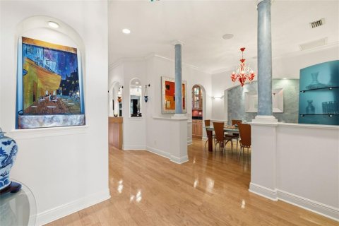 Adosado en venta en Saint Petersburg, Florida, 3 dormitorios, 273.32 m2 № 2126914 - foto 4