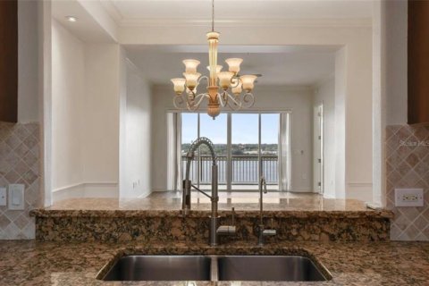 Copropriété à louer à Orlando, Floride: 2 chambres, 169.45 m2 № 2413878 - photo 3