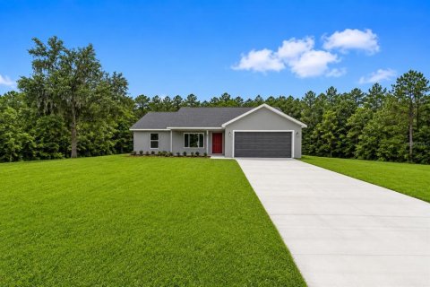 House in Dunnellon, Florida 3 bedrooms, 134.62 sq.m. № 2394423 - photo 2