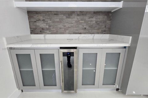 Casa en alquiler en Hollywood, Florida, 3 dormitorios, 143.91 m2 № 2008819 - foto 9