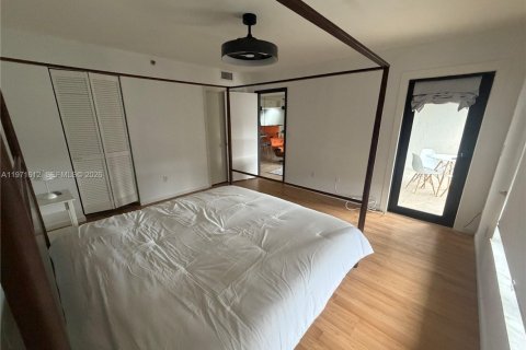 Condominio en alquiler en Lantana, Florida, 2 dormitorios, 95.6 m2 № 2032455 - foto 23