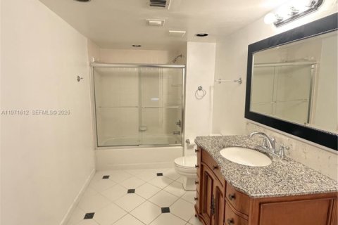Condominio en alquiler en Lantana, Florida, 2 dormitorios, 95.6 m2 № 2032455 - foto 24