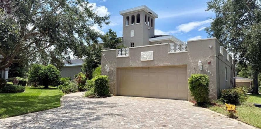 Villa ou maison à Temple Terrace, Floride 3 chambres, 315.96 m2 № 1877262