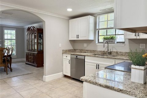 Villa ou maison à vendre à Temple Terrace, Floride: 3 chambres, 315.96 m2 № 1877262 - photo 23