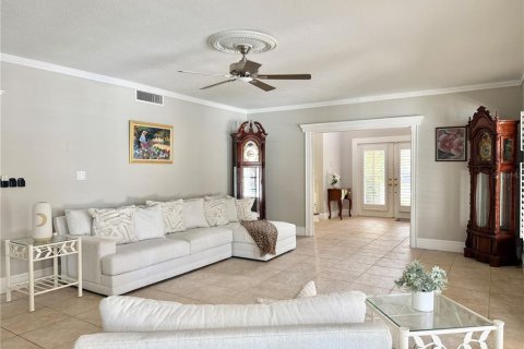 Villa ou maison à vendre à Temple Terrace, Floride: 3 chambres, 315.96 m2 № 1877262 - photo 16