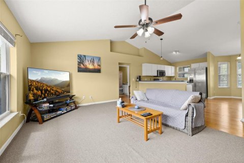 Villa ou maison à vendre à Poinciana, Floride: 3 chambres, 145.95 m2 № 2398793 - photo 18