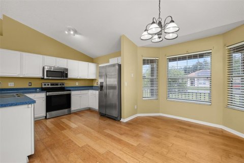 Villa ou maison à vendre à Poinciana, Floride: 3 chambres, 145.95 m2 № 2398793 - photo 9