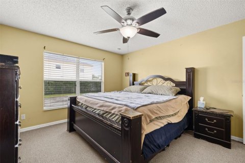 Villa ou maison à vendre à Poinciana, Floride: 3 chambres, 145.95 m2 № 2398793 - photo 21