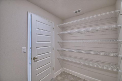 Casa en venta en Auburndale, Florida, 3 dormitorios, 183.02 m2 № 2215225 - foto 10