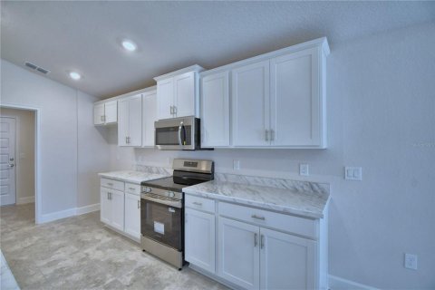Casa en venta en Auburndale, Florida, 3 dormitorios, 183.02 m2 № 2215225 - foto 8