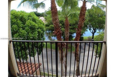 Copropriété à louer à Miramar, Floride: 1 chambre, 65.03 m2 № 2270216 - photo 5