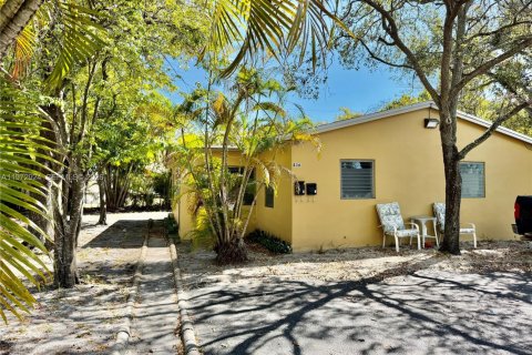 Квартира в Форт-Лодердейл, Флорида 2 спальни, 69.68м2 № 2033092