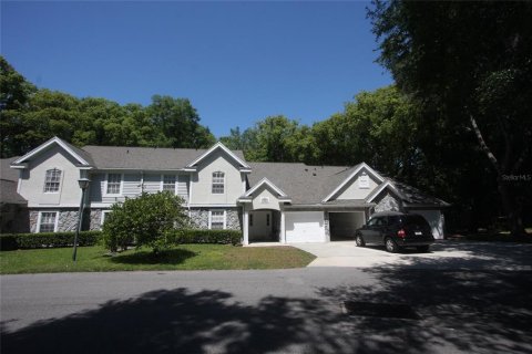 Condo in Apopka, Florida, 2 bedrooms  № 1917913 - photo 1