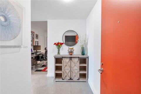 Купить кондоминиум в Майами, Флорида 1 спальня, 81.48м2, № 1985757 - фото 16