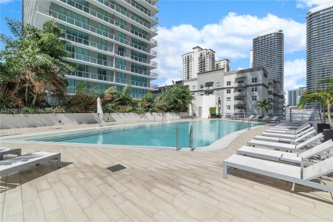 Купить кондоминиум в Майами, Флорида 1 спальня, 81.48м2, № 1985757 - фото 9