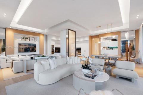 Condo in Miami Beach, Florida, 4 bedrooms  № 2053899 - photo 3