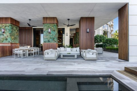 Condo in Miami Beach, Florida, 4 bedrooms  № 2053899 - photo 10