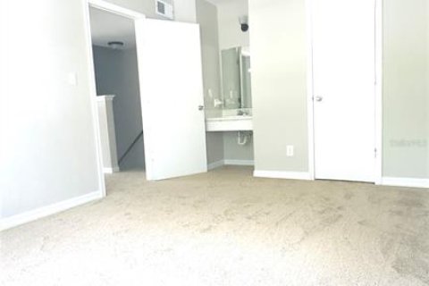 Condo in Plant City, Florida, 2 bedrooms  № 1760279 - photo 15