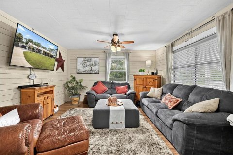 Купить виллу или дом в Буннелл, Флорида 6 комнат, 169.27м2, № 2324159 - фото 20
