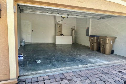 Casa en venta en Kissimmee, Florida, 4 dormitorios, 188.96 m2 № 1798321 - foto 23