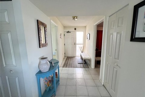Condominio en alquiler en Saint Pete Beach, Florida, 3 dormitorios, 183.02 m2 № 1824729 - foto 23