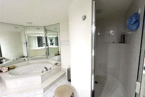 Condominio en alquiler en Saint Pete Beach, Florida, 3 dormitorios, 183.02 m2 № 1824729 - foto 12