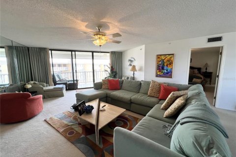 Condominio en alquiler en Saint Pete Beach, Florida, 3 dormitorios, 183.02 m2 № 1824729 - foto 25
