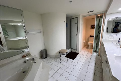 Condominio en alquiler en Saint Pete Beach, Florida, 3 dormitorios, 183.02 m2 № 1824729 - foto 16