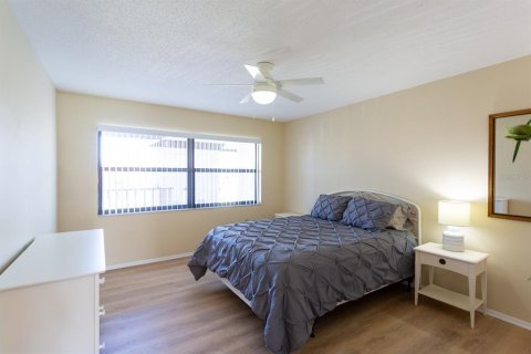 Condominio en alquiler en Sarasota, Florida, 3 dormitorios, 150.5 m2 № 1737034 - foto 28