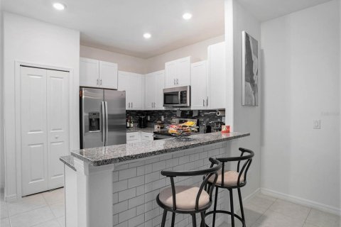 Touwnhouse à louer à Sun City Center, Floride: 3 chambres, 154.78 m2 № 1784827 - photo 9