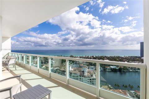 Copropriété à vendre à Aventura, Floride: 3 chambres, 314.47 m2 № 1458792 - photo 24