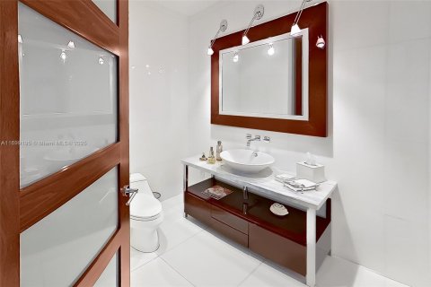 Copropriété à vendre à Aventura, Floride: 3 chambres, 314.47 m2 № 1458792 - photo 9