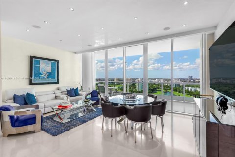 Copropriété à vendre à Aventura, Floride: 3 chambres, 314.47 m2 № 1458792 - photo 10