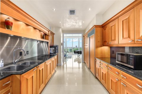 Copropriété à vendre à Aventura, Floride: 3 chambres, 314.47 m2 № 1458792 - photo 8