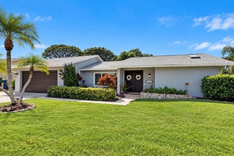 Villa ou maison à vendre à Largo, Floride: 3 chambres, 179.39 m2 № 2432713 - photo 6