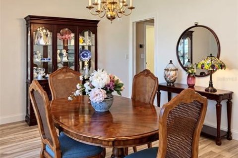 Villa ou maison à vendre à Largo, Floride: 3 chambres, 179.39 m2 № 2432713 - photo 16