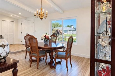 Villa ou maison à vendre à Largo, Floride: 3 chambres, 179.39 m2 № 2432713 - photo 18